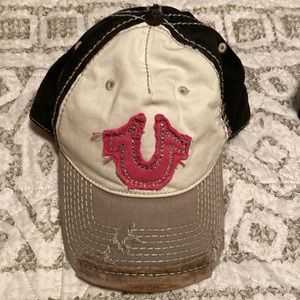 True Religion hat